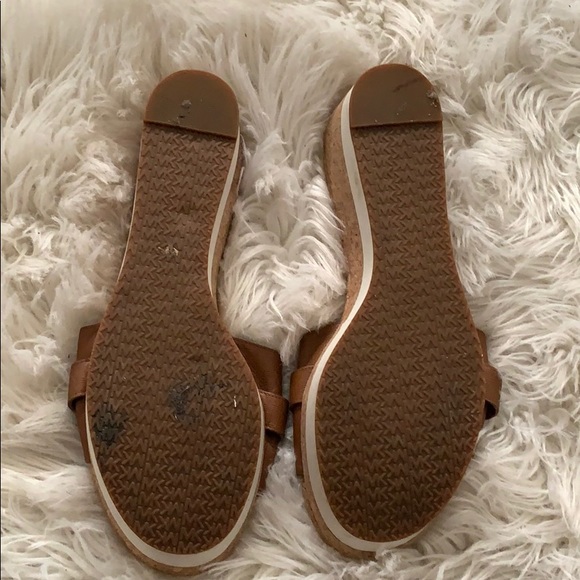 Michael Kore - Picture 3 of 4